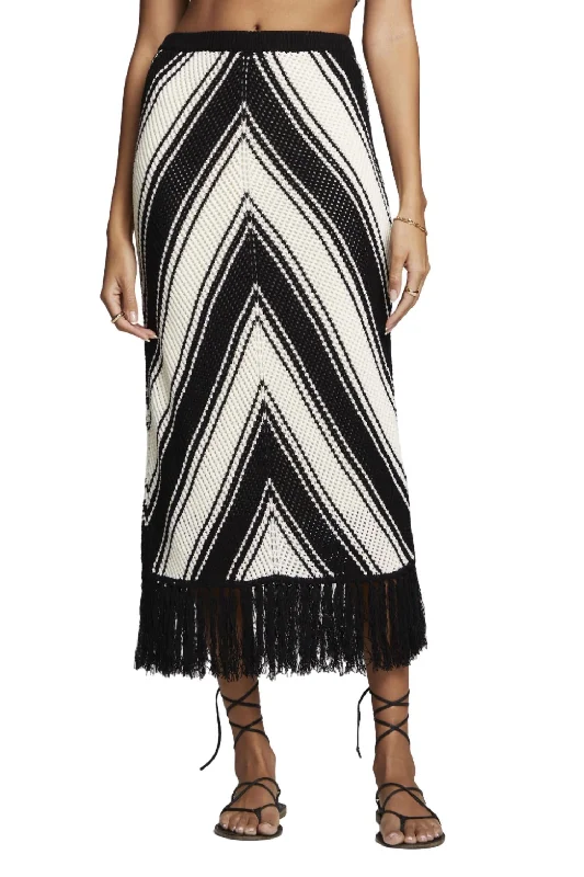 Amberlyn Crochet Skirt In Black/off White