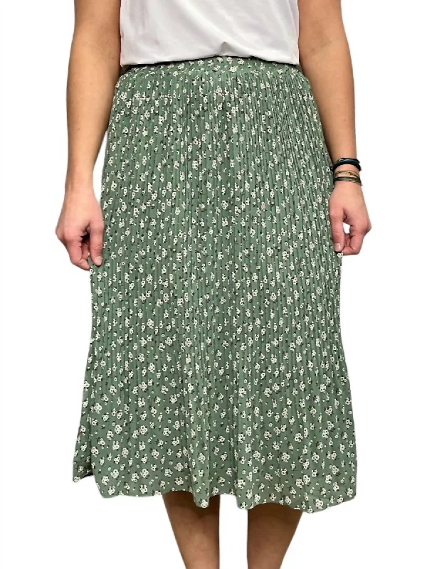 Lily Pleated Skirt In Moss Floral