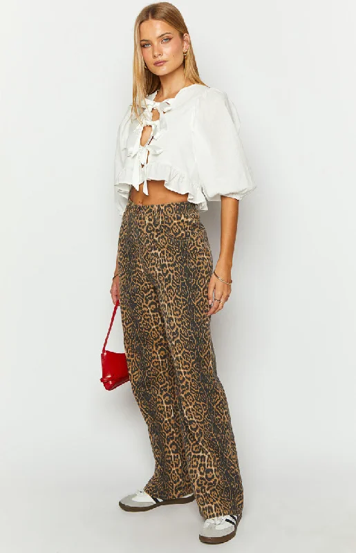 brunet-leopard-print-straight-leg-jeans