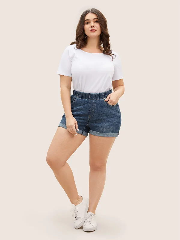 dark-wash-elastic-waist-roll-hem-denim-shorts