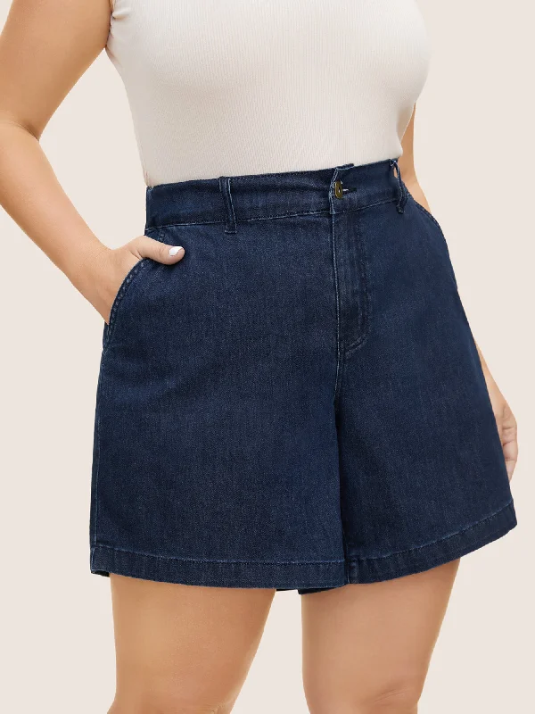 dark-wash-slanted-pocket-loose-denim-shorts