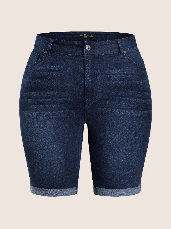 dark-wash-zipper-fly-roll-hem-denim-shorts