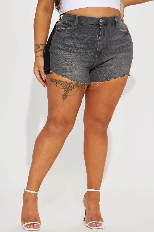 got-a-crush-non-stretch-cut-off-denim-shorts-black-wash