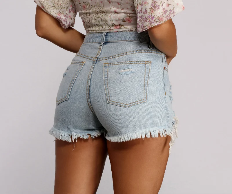 issa-mood-high-waist-shorts-066030119400