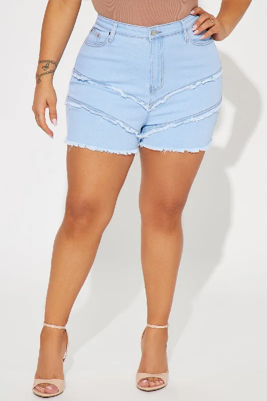 no-exceptions-fray-stretch-denim-shorts-light-wash