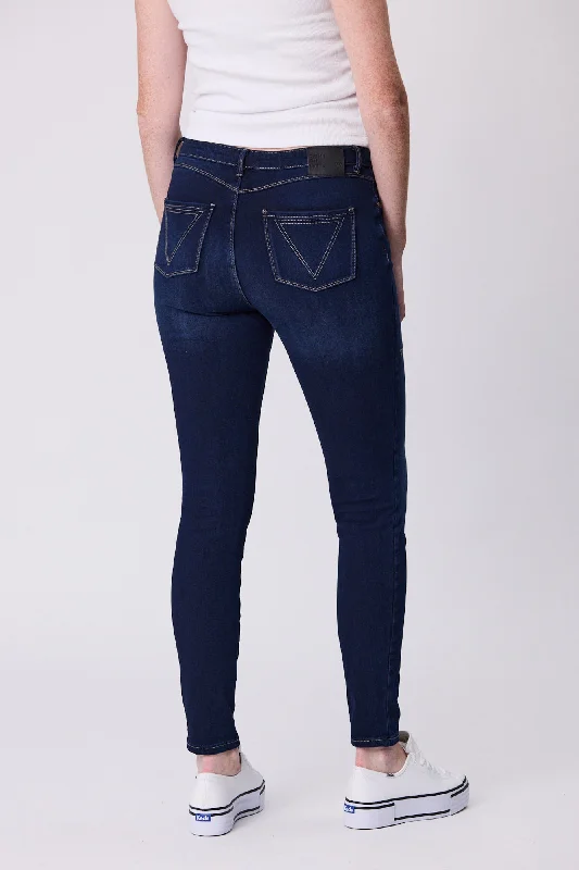 shine-on-label-sculpt-denim-jean-super-dark-indigo