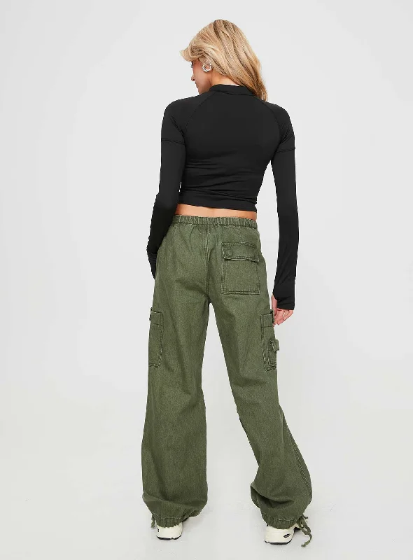 verlaine-low-rise-cargo-jeans-olive