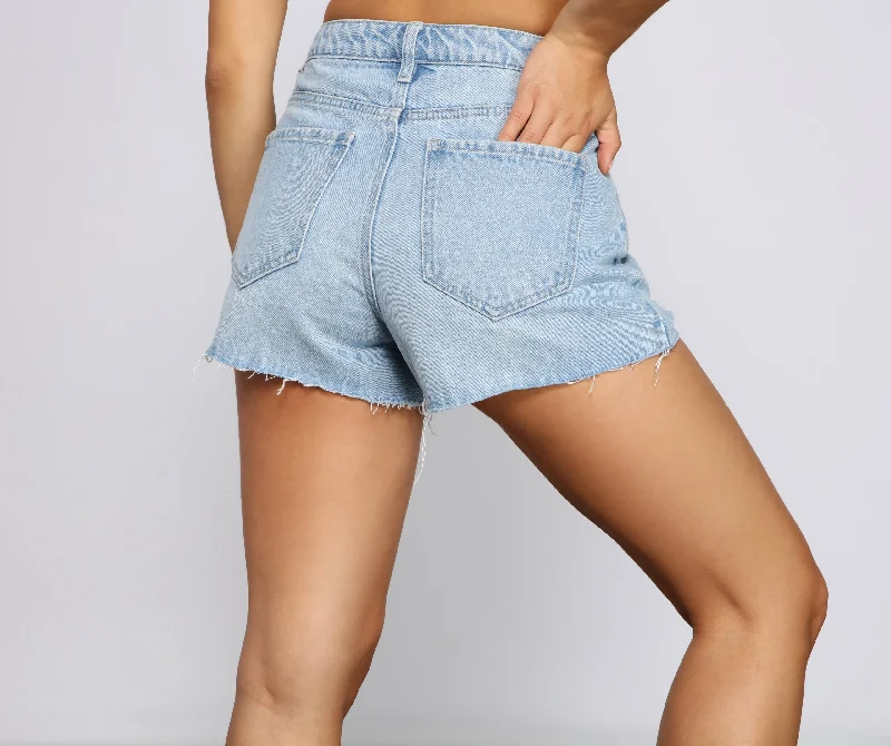 vintage-icon-cutoff-denim-shorts-066030204400